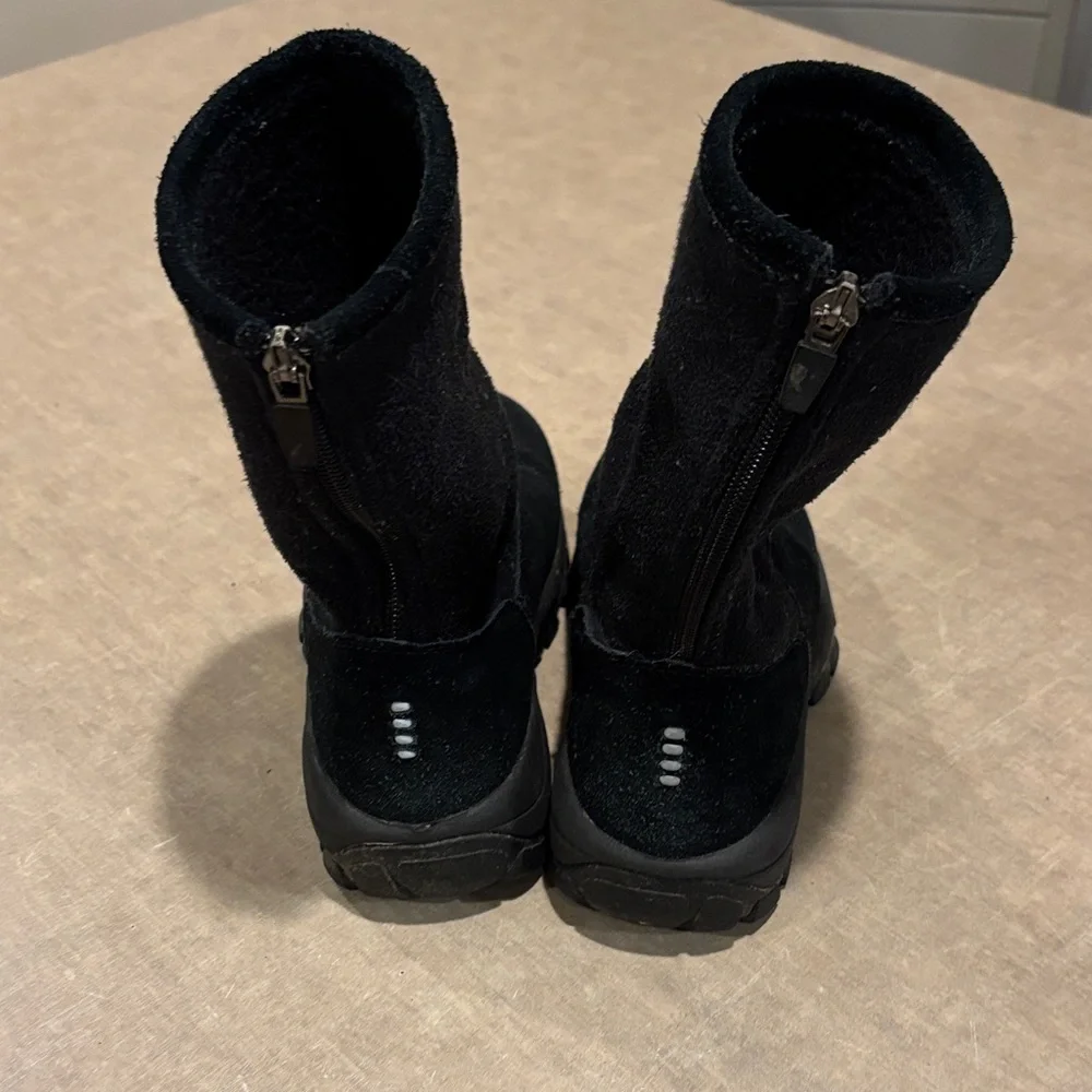 Lands' End Black Suede Boots shrerpa/fleece lined